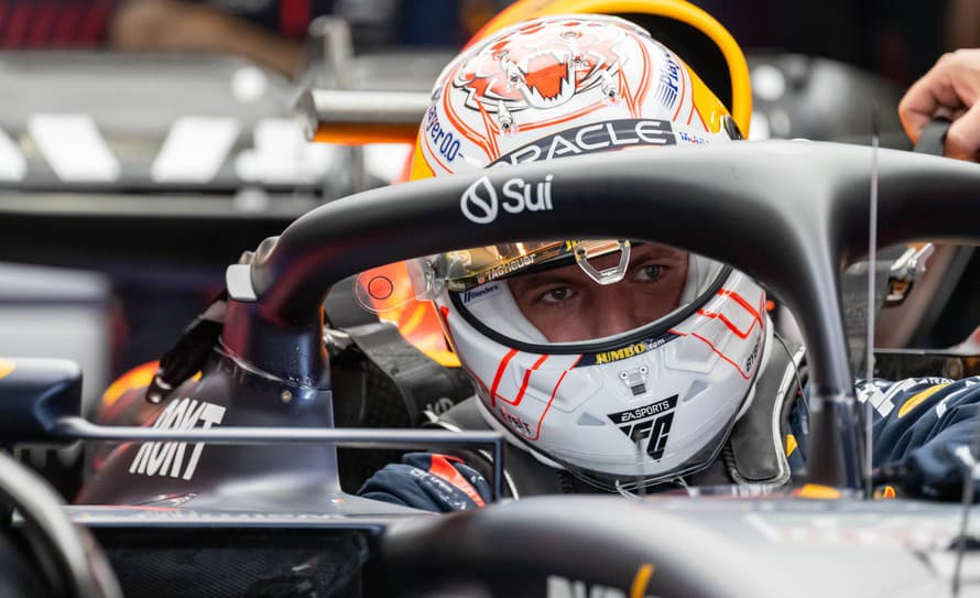 Holandský jazdec F1 Max Verstappen na Red Bulle si v sobotnej kvalifikácii vyjazdil pole position na Veľkej cene Japonska. Dvojnásobný ...