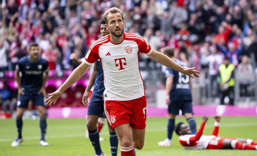 Úradujúci nemecký majster Bayern Mníchov triumfoval v sobotnom dueli 5. kola Bundesligy nad Bochumom jednoznačne 7:0.