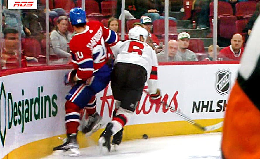Proti sebe stáli prvýkrát v živote! Juraj Slafkovský (19) sa v noci na utorok predstavil s Montrealom Canadiens v prípravnom zápase NHL ...