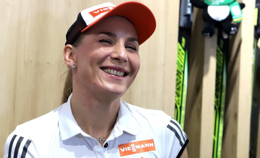 Veľký comeback kráľovnej biatlonu! Anastasia Kuzminová (39) sa vracia do súťažného biatlonu. Rodáčka z ruského Ťumeňa, ktorá od roku ...