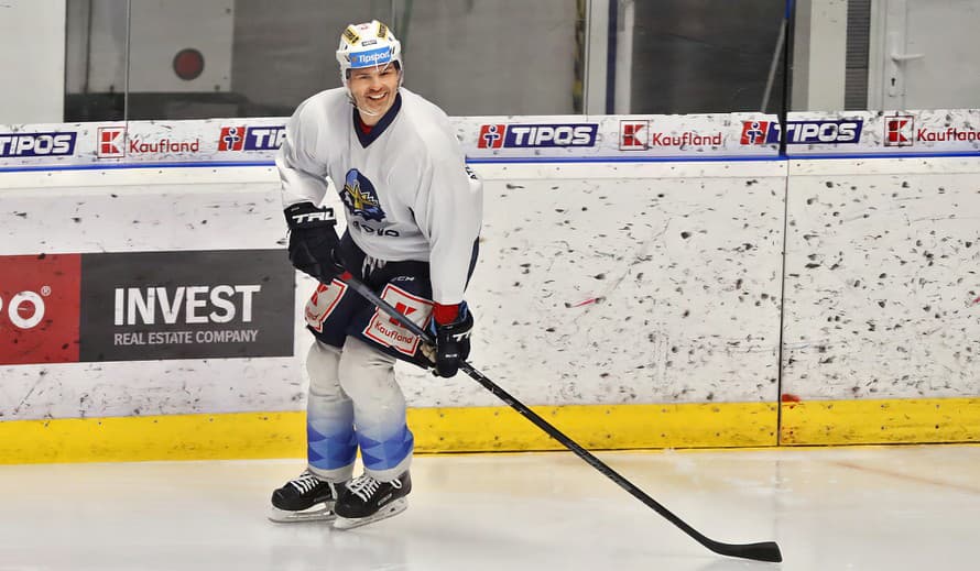 Keď si začiatkom roka 2018 zbalil Jaromír Jágr (51) kufre v NHL a vrátil sa do rodného Kladna, zdalo sa, že tam dohrá kariéru. Lenže ...