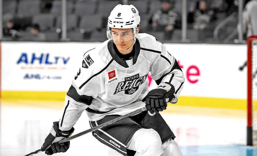 Slovenský hokejista Martin Chromiak (21) zaznamenal v noci na pondelok svoj druhý presný zásah v prebiehajúcej sezóne zámorskej AHL.