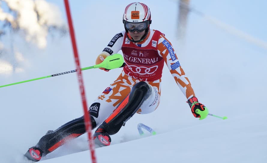 Slovenská lyžiarka Petra Vlhová potvrdila výbornú formu a aj v druhom slalome sezóny Svetového pohára figurovala na čele poradia po elitnej ...