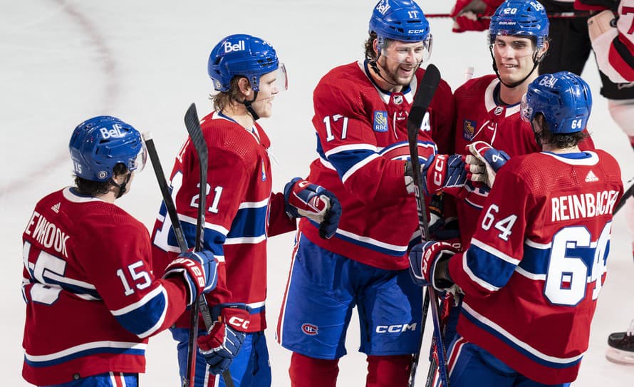 Slovenskí hokejisti Martin Pospíšil a Juraj Slafkovský si pripísali po jednej asistencii vo vzájomnom dueli zámorskej NHL, v ktorom Calgary ...