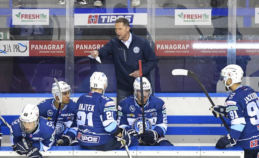 Fínsky hokejista Mikko Kousa sa stal hráčom HK Nitra. Tridsaťpäťročný obranca podpísal zmluvu do konca sezóny. Vedenie tímu zároveň nepočíta ...
