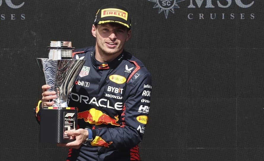 Holandský pilot F1 Max Verstappen zo stajne Red Bullu prirovnal Veľkú Cenu Las Vegas k piatej lige anglického futbalu. Úradujúci majster ...