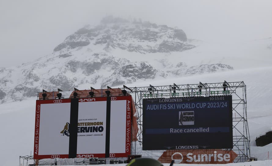 Pre silný vietor zrušili aj nedeľňajší zjazd Svetového pohára alpských lyžiarok vo švajčiarskom stredisku Zermatt.