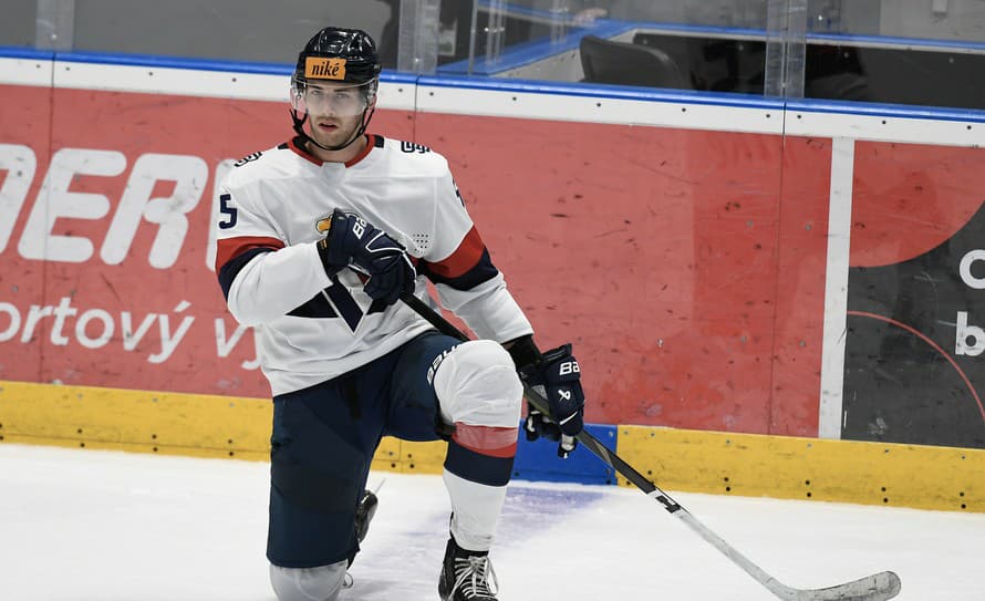 Hokejista Timotej Šille (28) dohrá túto sezónu v Slovane Bratislava.