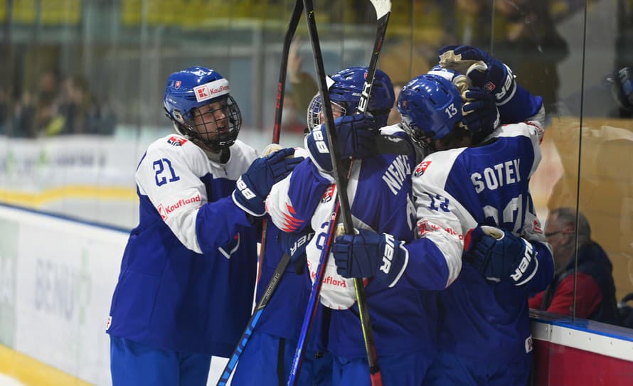 Slovenská hokejová reprezentácia do 18 rokov odišla aj zo svojho druhého zápasu na Turnaji štyroch krajín v Poprade víťazne.