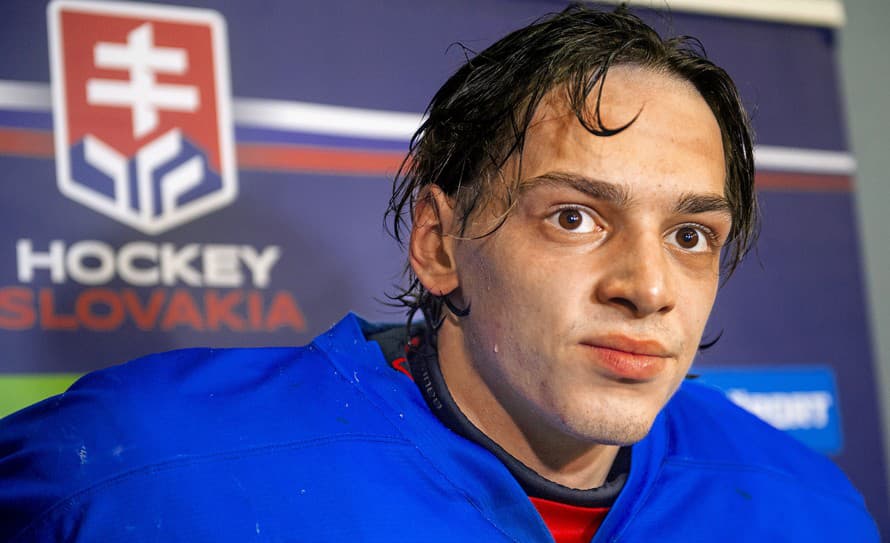 Slovenského hokejistu Ondreja Molnára vyhlásili za prvú hviezdu zápasu v juniorskej OHL. 