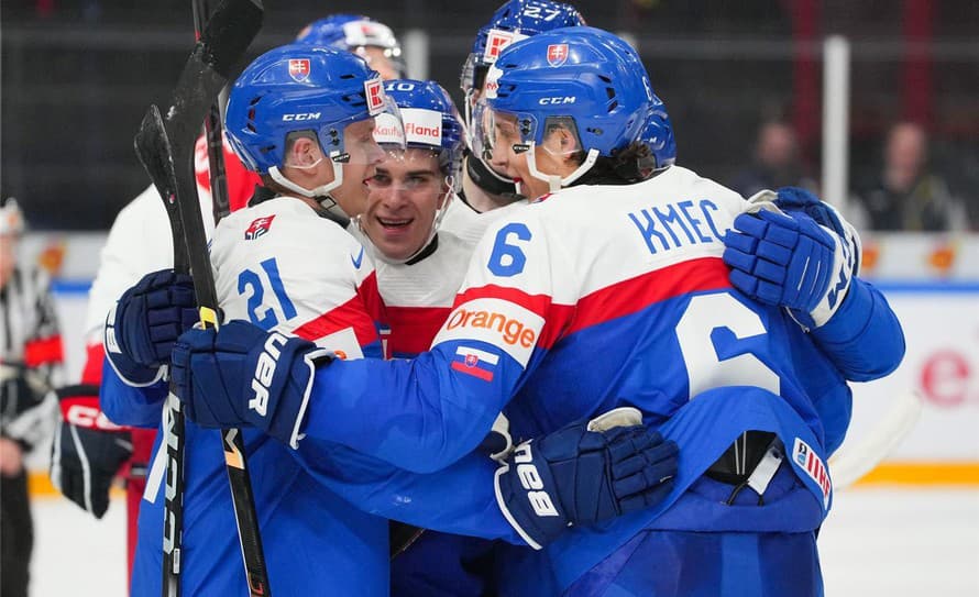 Slovenskí hokejisti nastúpili na MS hráčov do 20 rokov v skupine B na svoj druhý zápas. Stretnutie proti Švajčiarsku sme vám priniesli ...