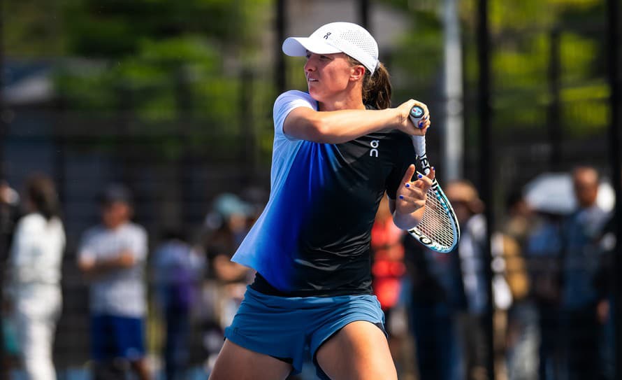Ženská svetová tenisová jednotka Iga Swiateková (22) si pred štartom novej sezóny užíva posledné voľnejšie chvíle. V Austrálii, kde už ...