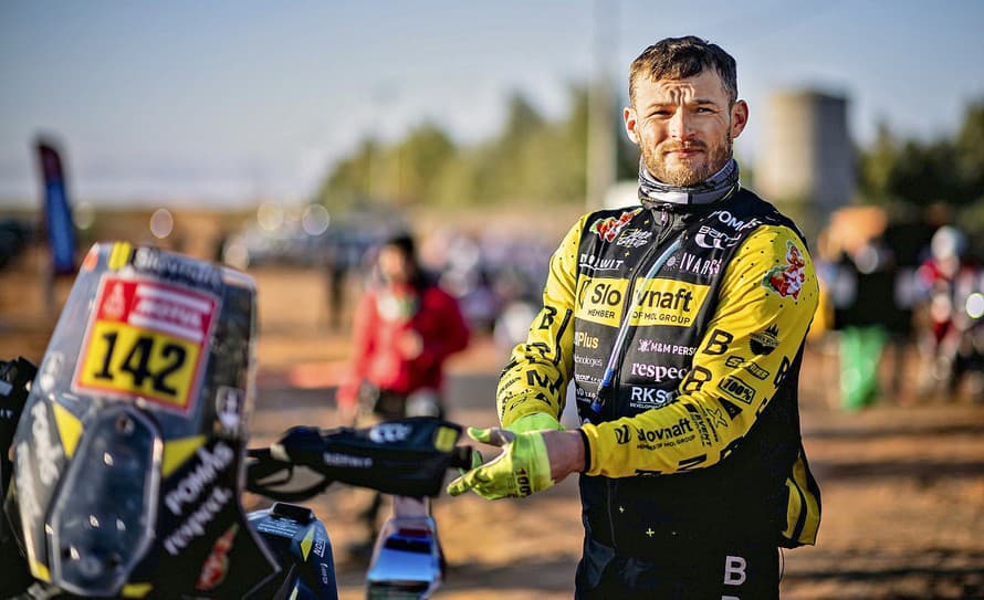 Slovenský motocyklový pretekár Štefan Svitko obsadil 10. miesto vo svojej kategórii v 2. etape 46. ročníka Rely Dakar.