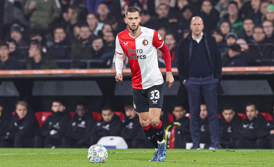 Ukázal veľké srdce! Futbalový reprezentant Dávid Hancko (26) sa rozhodol dať do dražby svoj dres holandského klubu Feyenoordu Rotterdam, ...