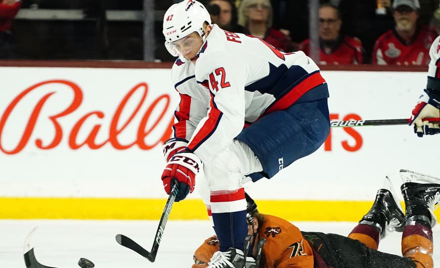 Slovenský hokejový obranca Martin Fehérváry si v nočnom zápase NHL pripísal ôsmu asistenciu v sezóne, no jeho Washington prehral na ľade ...