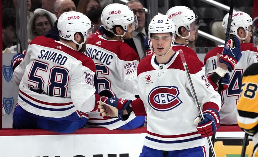 Slovenský hokejista Juraj Slafkovský zaznamenal v NHL svoj siedmy gól v sezóne. Montreal však prehral v Pittsburgu 2:3 po predĺžení.