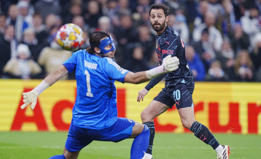 Futbalisti Manchestru City zvíťazili v úvodnom osemfinále Ligy majstrov na ihrisku FC Kodaň 3:1. 