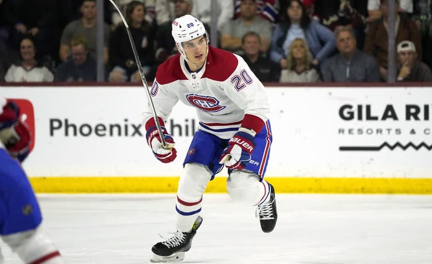 Hokejisti Montrealu so slovenským útočníkom Jurajom Slafkovským (19) zastavili päťzápasovú sériu prehier v NHL, keď v noci na stredu ...