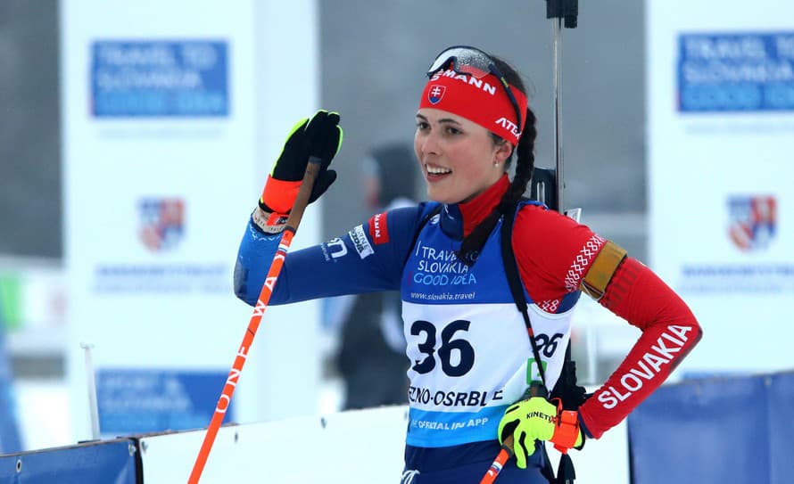 Slovenská biatlonistka Ema Kapustová (21) získala striebornú medailu v pretekoch s hromadným štartom junioriek na 9 km na mládežníckych ...