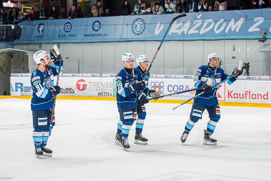 Najobľúbenejšia časť sezóny oficiálne začala aj v slovenskej najvyššej hokejovej súťaži. Po 50 kolách sme spoznali šiestich štvrťfinalistov, ...