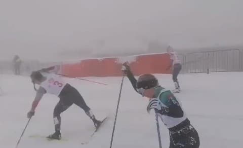 Lyžiarske preteky v Rusku sa zmenili na horor! V rámci zimnej spartakiády sa v Soči konali preteky žiačok na 10 kilometrov.