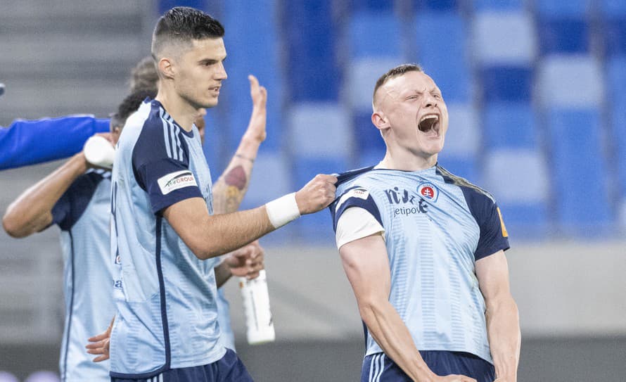 Futbalisti ŠK Slovan Bratislava zvíťazili v sobotňajšom zápase 3. kola nadstavbovej časti Niké ligy v skupine o titul nad Podbrezovou 2:1.