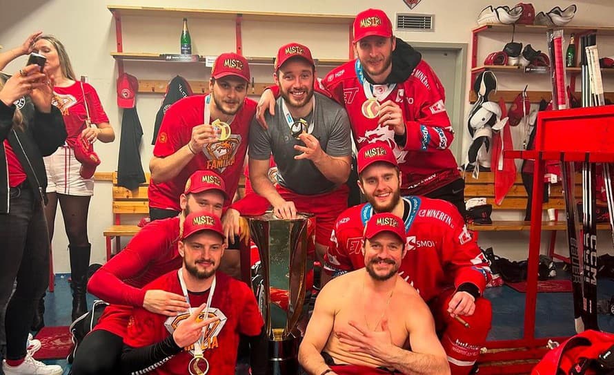 Neskutočné, ale zaslúžené! Hokejisti HC Oceláři Třinec získali piaty titul v českej extralige za sebou a šiesty v klubovej histórii celkovo. ...