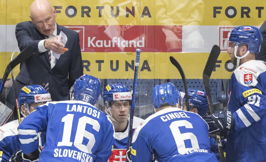 Tesne pred začiatkom nového týždňa prípravy na nadchádzajúci svetový šampionát došlo v tíme slovenskej hokejovej reprezentácie hneď k ...