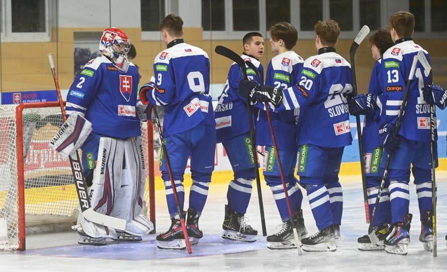 Slovenskí hokejisti zvíťazili v rozhodujúcom zápase na MS do 18 rokov vo Fínsku nad Nórskom vysoko 11:1 a zaistili si postup do štvrťfinále.