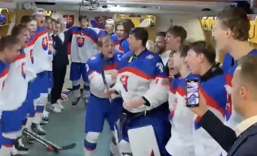 Slovenskí hokejoví reprezentanti do 18 rokov vo štvrťfinále majstrovstiev sveta zdolali rovesníkov Česka 3:2 a postúpili do semifinále. ...