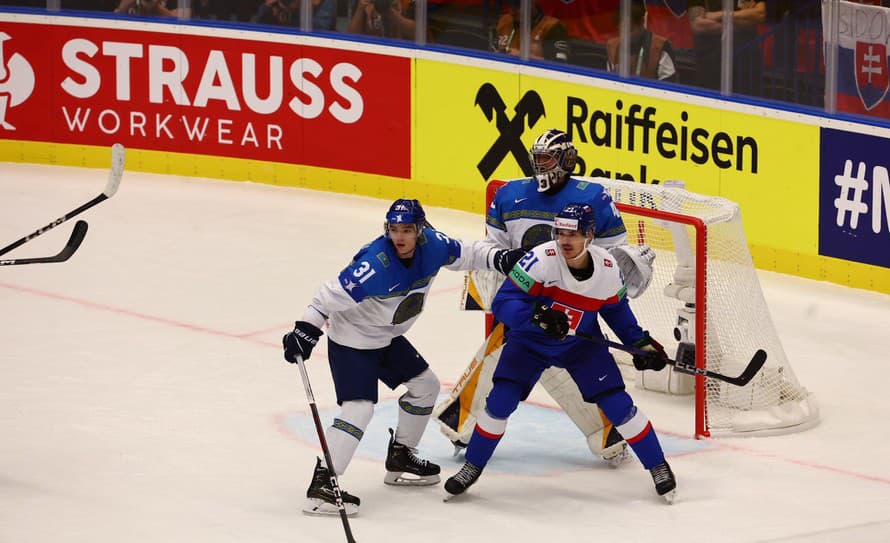 Slovenskí hokejoví reprezentanti si v druhom zápase na majstrovstvách pripísali prvé víťazstvo. Kazachstan zdolali 6:2 a napravili tak ...