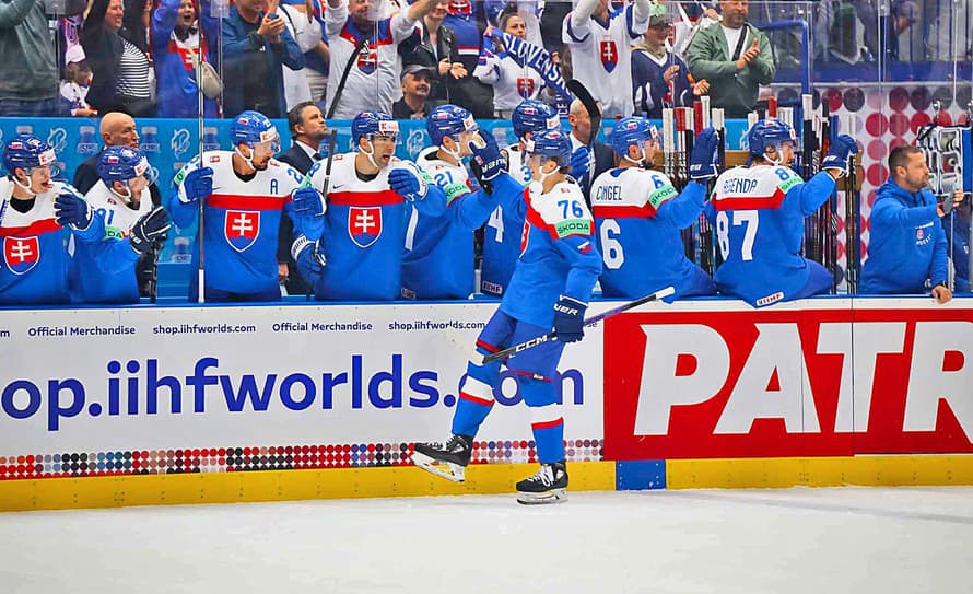Slovenskí hokejisti zvíťazili v pondelňajšom stretnutí B-skupiny MS v Ostrave nad USA 5:4 po predĺžení.