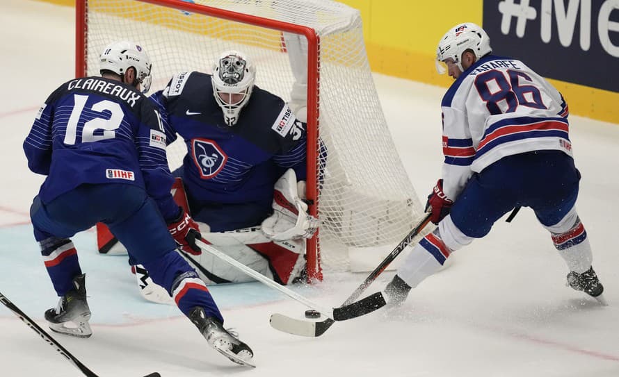 Hokejisti USA zvíťazili nad Francúzskom 5:0 vo štvrtkovom zápase slovenskej B-skupiny na MS v Ostrave. Duel mali po celý čas pod kontrolou ...