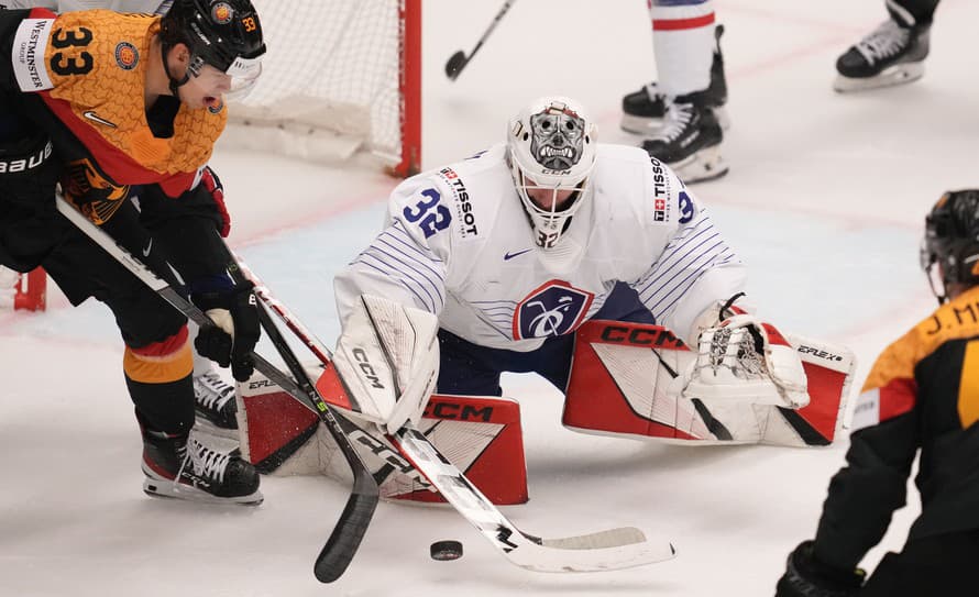 Hokejisti Nemecka vyhrali v poslednom zápase v skupine B nad Francúzskom 6:3. V tejto skupine MS sa dostali na druhú priečku pred USA, ...