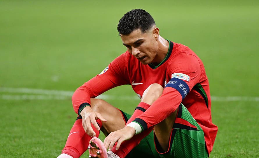 Ronaldo porazil v kariére veľa súperov, jeden je však nezdolateľný - čas. O pár mesiacov hviezda Portugalska oslávi 40-tku a vidieť to ...