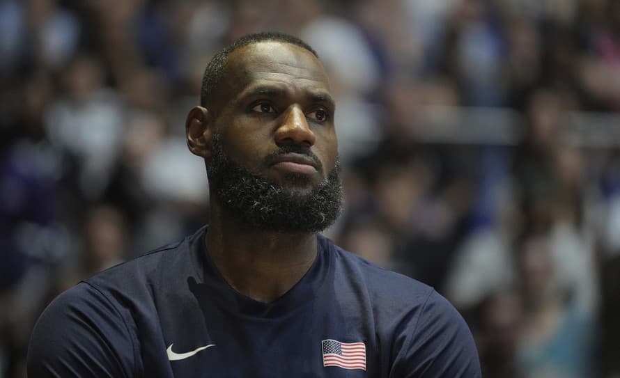 Basketbalista LeBron James (39) a najlepší strelec v histórii NBA bude vlajkonosič americkej výpravy na olympijských hrách v Paríži. ...