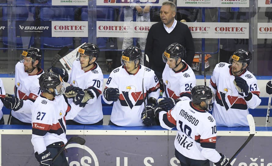 Hokejový klub HC Slovan Bratislava má problém! Prvé dva prípravné zápasy (8. a 13. augusta) nemôže odohrať na štadióne Ondreja Nepelu ...