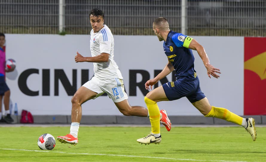 Futbalisti ŠK Slovan Bratislava remizovali na ihrisku slovinského NK Celje 1:1 v prvom zápase druhého predkola Ligy majstrov. Ich gól ...