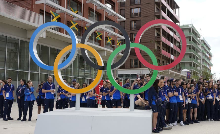 Olympijská dedina v Paríži je tento rok bohatá na zásobu kondómov, a to nielen pánskych, ale prvýkrát aj ženských. Majú pritom aj špeciálny ...