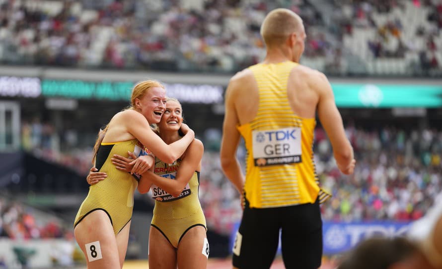 Olympijské hry v Paríži sa pomaly blížia ku koncu. Nemecká zmiešaná štafeta na 4 x 400 metrov, v ktorej bežala Alica Schmidtová, odchádzala ...