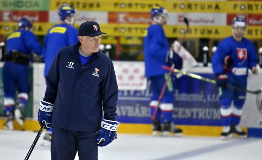 Slovenskú hokejovú reprezentáciu na nadchádzajúcom turnaji kvalifikácie ZOH 2026 v Bratislave posilní aj trojica Miloš Kelemen, Patrik ...