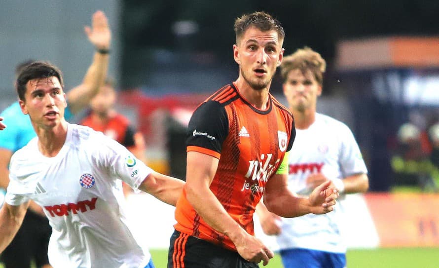 Futbalisti MFK Ružomberok prehrali v úvodnom zápase play off Európskej konferenčnej ligy na pôde FC Noah 0:3. 