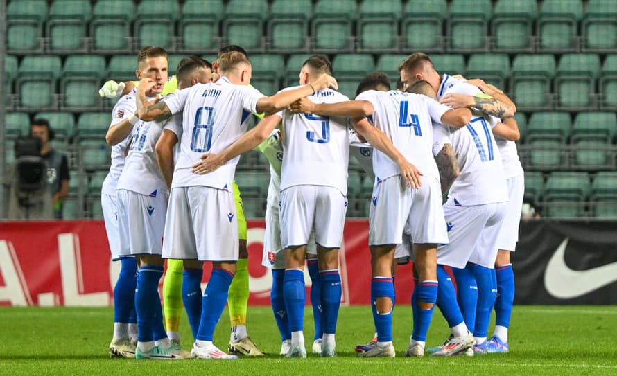 Slovenskí futbaloví reprezentanti zvíťazili na ihrisku Estónska 1:0 vo svojom úvodnom zápase C-divízie Ligy národov. V prevažnej časti ...