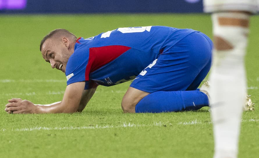 Celé leto sa horúčkovito špekulovalo, že zmení dres. Slovenský futbalový reprezentant Stanislav Lobotka (29) nakoniec zotrval v SSC Neapol. ...