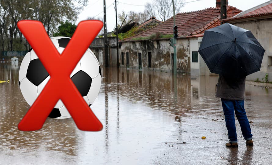 Zasiahla vyššia moc! Zápasy najvyššej futbalovej súťaže v Česku sa tento víkend neodohrajú. Podobné rozhodnutie učinili aj dva regionálne ...