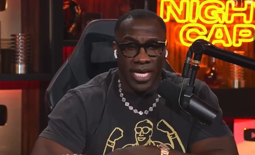 Hanba na sto rokov! Legendárny hráč amerického futbalu Shannon Sharpe (56) omylom na sociálnej sieti naživo vysielal svoj sex! Najskôr ...