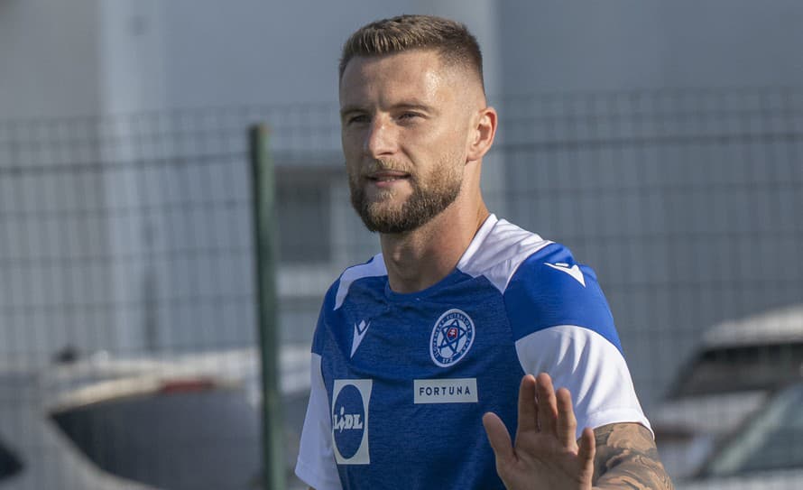 Kapitán slovenskej futbalovej reprezentácie Milan Škriniar verí, že si počas októbrového asociačného termínu zlepší náladu vyššou hernou ...