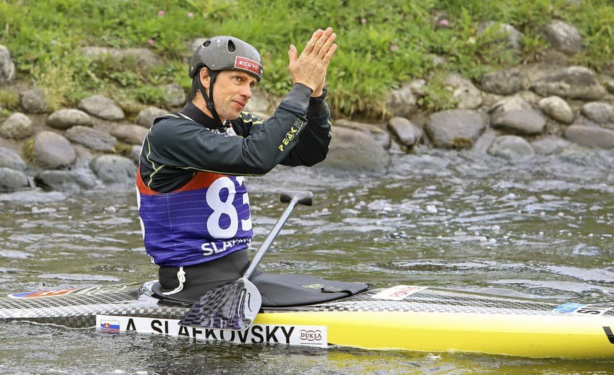 Mnohí ho označujú za najlepšieho slovenského športovca, ktorý sa nedostal na olympijské hry a už sa ani nedostane. Vodný slalomár Alexander ...