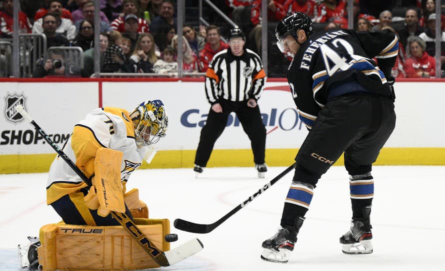 Slovenský hokejista Martin Fehérváry zaznamenal v noci na štvrtok v zámorskej NHL asistenciu. Dvadsaťpäťročný obranca sa podieľal na ...