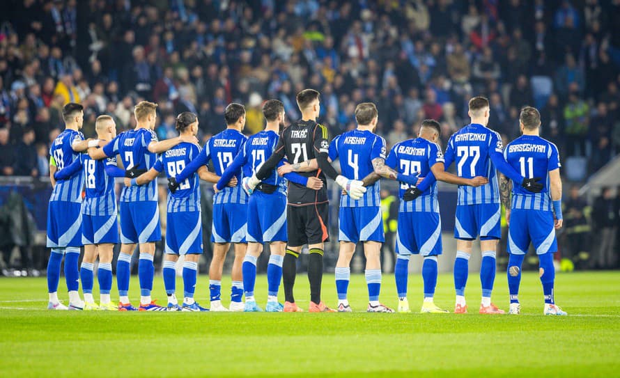 Futbalisti ŠK Slovan Bratislava v ligovej fáze Ligy majstrov odohrali štyri zápasy, všetky prehrali a so skóre 2:15 sú na chvoste tabuľky. ...